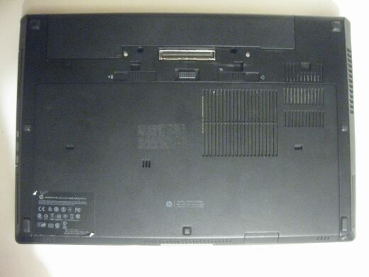 Мобільна робоча станція Б-клас HP Elitebook 8560w / 15.6" (1920x1080) TN / Intel Core i7-2860QM (4 (8) ядра по 2.5 - 3.6 GHz) / 8 GB DDR3 / 256 GB SSD / AMD FirePro M5950, 1 GB GDDR5, 128-bit / WebCam