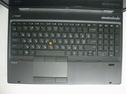 Мобільна робоча станція Б-клас HP Elitebook 8560w / 15.6" (1920x1080) TN / Intel Core i7-2860QM (4 (8) ядра по 2.5 - 3.6 GHz) / 8 GB DDR3 / 256 GB SSD / AMD FirePro M5950, 1 GB GDDR5, 128-bit / WebCam