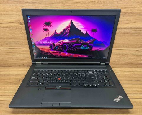 Мобільна робоча станція Lenovo ThinkPad P71 / 17.3" (1920x1080) IPS / Intel Core i7-7820HQ (4 (8) ядра по 2.9 - 3.9 GHz) / 32 GB DDR4 / 512 GB SSD / nVidia Quadro P3000, 6 GB GDDR5, 192-bit / WebCam / TouchID / Windows 10