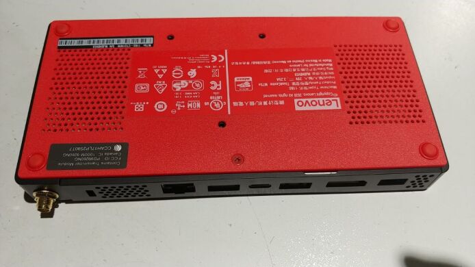 Неттоп Lenovo ThinkCentre M75n USFF / AMD Ryzen 5 3500U (4 (8) ядра по 2.1 - 3.7 GHz) / 8 GB DDR4 / 256 GB SSD / AMD Radeon Vega 8 Graphics / DisplayPort / Wi-Fi + Блок питания