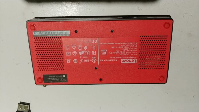 Неттоп Lenovo ThinkCentre M75n USFF / AMD Ryzen 5 3500U (4 (8) ядра по 2.1 - 3.7 GHz) / 8 GB DDR4 / 256 GB SSD / AMD Radeon Vega 8 Graphics / DisplayPort / Wi-Fi + Блок питания