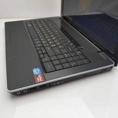 Ноутбук Б клас DakTech PlaidBook SP15R-UMA / 15.6" (1366х768) TN / Intel Core i5-2450M (2 (4) ядра по 2.5 - 3.1 GHz) / 8 GB DDR3 / 320 GB HDD / WebCam / DVD-ROM / HDMI Ноутбук Б клас DakTech PlaidBook SP15R-UMA / 15.6" (1366х768) TN / Intel Core i5-2450M (2 (4) ядра по 2.5 - 3.1 GHz) / 8 GB DDR3 / 320 GB HDD / WebCam / DVD-ROM / HDMI