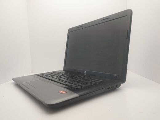 Ноутбук HP 655 / 15.6" (1366x768) TN / AMD E2-1800 (2 ядра по 1.7 GHz) / 4 GB DDR3 / 500 GB HDD / AMD Radeon HD 7340 Graphics / WebCam