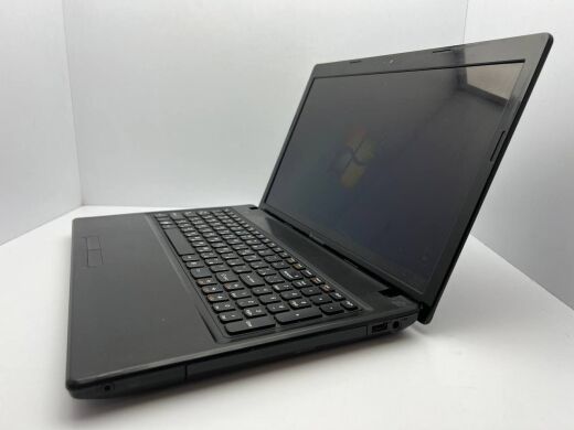 Ноутбук Lenovo Ideapad G585 / 15.6" (1366x768) TN / AMD E-300 (2 ядра по 1.3 GHz) / 4 GB DDR3 / 320 GB HDD / ATI Radeon 6310 Graphics / WebCam