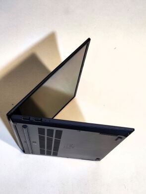 Ультрабук Б-класс Asus Vivobook Pro 14 K3400P / 14" (1920x1080) OLED / Intel Core i5-11300H (4 (8) ядра по 3.1 - 4.4 GHz) / 8 GB DDR4 / 256 GB SSD / Intel Iris Xe Graphics / WebCam