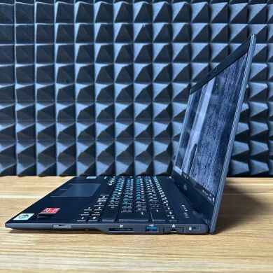 Ультрабук Fujitsu LifeBook U9310 / 13.3" (1920x1080) IPS / Intel Core i5-10210U (4 (8) ядра по 1.6 - 4.2 GHz) / 16 GB DDR3 / 512 GB SSD / Intel UHD Graphics / WebCam