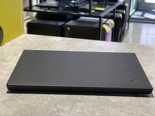 Ультрабук Lenovo ThinkPad T480 / 14" (1920x1080) IPS / Intel Core i7-8550U (4 (8) ядра по 1.8 - 4.0 GHz) / 16 GB DDR4 / 512 GB SSD / nVidia GeForce MX150, 2 GB GDDR5, 64-bit / WebCam 