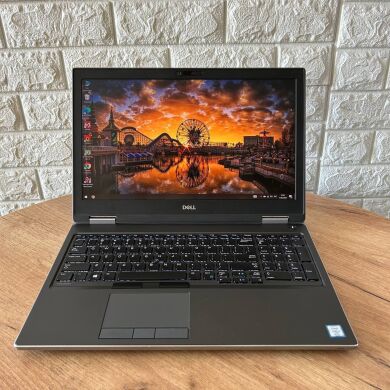 Мобільна робоча станція Dell Precision 7540 / 15.6" (3840x2160) IPS / Intel Core i7-9850H (6 (12) ядер по 2.6 - 4.6 GHz) / 32 GB DDR4 / 512 GB SSD / nVidia Quadro RTX 3000, 6 GB GDDR6, 192-bit / WebCam