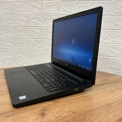 Ноутбук Б-класс Dell Latitude 3570 / 15.6" (1366x768) TN / Intel Core i7-6500U (2 (4) ядра по 2.5 - 3.1 GHz) / 8 GB DDR3 / 256 GB SSD / nVidia GeForce 920M, 2 GB DDR3, 64-bit / WebCam