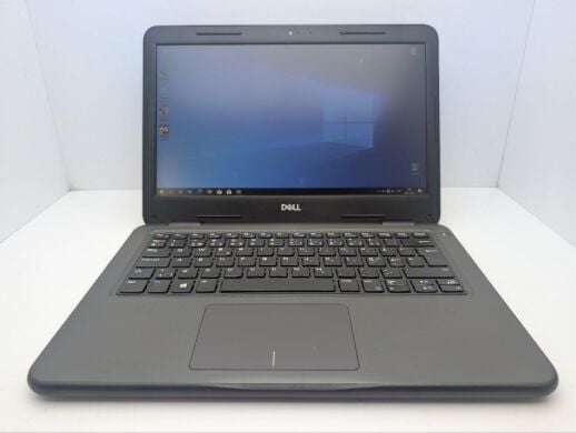 Ноутбук Dell Latitude 3310 / 13.3" (1366x768) TN / Intel Core i3-8145U (2 (4) ядра по 2.1 - 3.9 GHz) / 8 GB DDR4 / 128 GB SSD / Intel UHD Graphics / WebCam