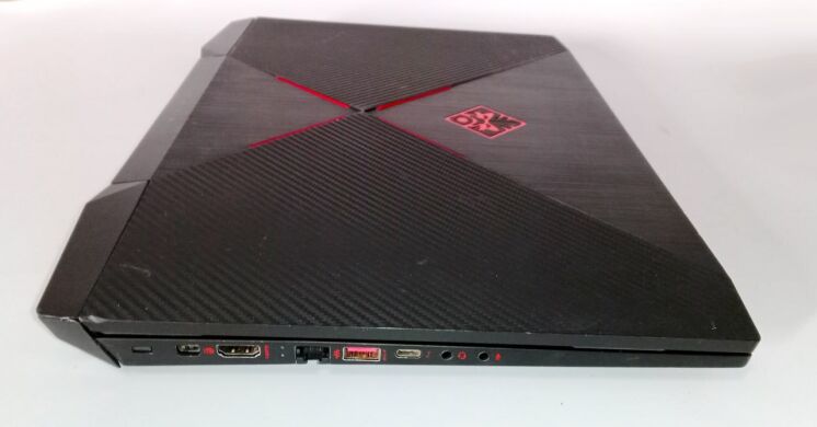 Ігровий ноутбук Б-клас HP Omen / 15.6" (1920x1080) TN / Intel Core i7-8750H (6 (12) ядер по 2.2 - 4.1 GHz) / 32 GB DDR4 / 256 GB SSD + 1000 GB HDD / nVidia GeForce GTX 1060, 6 GB GDDR5, 192-bit / WebCam