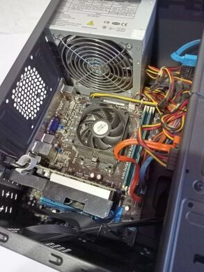 Комплект ПК: LogicPover Tower / AMD Athlon II X4 631 (4 ядра по 2.6 GHz) / 8 GB DDR3 / 120 GB SSD NEW + 250 GB HDD / nVidia GeForce GT 640, 2 GB DDR3, 128-bit + Монитор Samsung SyncMaster 970P / 19" (1280x1024) TN / 1x DVI