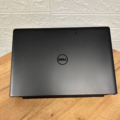 Ноутбук Б-класс Dell Latitude 3570 / 15.6" (1366x768) TN / Intel Core i7-6500U (2 (4) ядра по 2.5 - 3.1 GHz) / 8 GB DDR3 / 256 GB SSD / nVidia GeForce 920M, 2 GB DDR3, 64-bit / WebCam