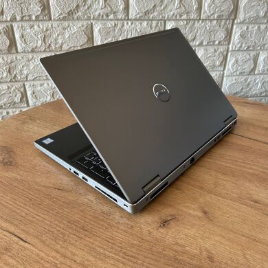 Мобільна робоча станція Dell Precision 7540 / 15.6" (3840x2160) IPS / Intel Core i7-9850H (6 (12) ядер по 2.6 - 4.6 GHz) / 32 GB DDR4 / 512 GB SSD / nVidia Quadro RTX 3000, 6 GB GDDR6, 192-bit / WebCam