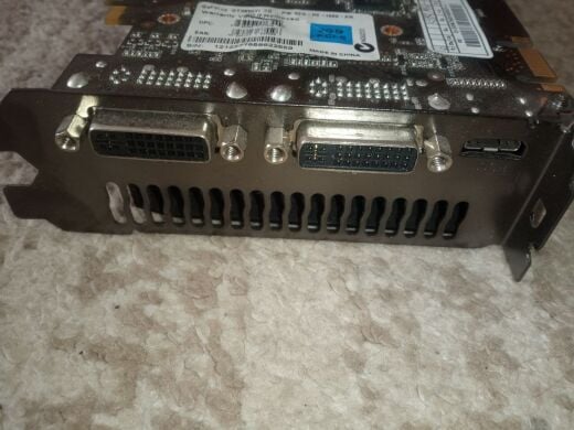 Дискретна відеокарта EVGA GeForce GTX 550 Ti, 2 GB GDDR5, 192-bit / 1x mini-HDMI, 2x DVI