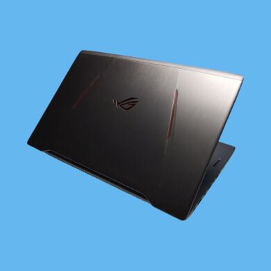 Игровой ноутбук Asus ROG GL702VS / 17.3" (1920x1080) IPS / Intel Core i7-7700HQ (4 (8) ядра по 2.8 - 3.8 GHz) / 32 GB DDR4 / 480 GB SSD + 1000 GB HDD / nVidia GeForce GTX 1070, 8 GB GDDR5, 256-bit / WebCam / Win 10 Home