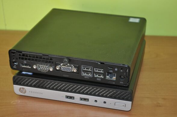 Неттоп HP ProDesk 400 G3 Mini PC USFF / Intel Core i5-7500T (4 ядра по 2.7 - 3.3 GHz) / 12 GB DDR4 / 240 GB SSD / Intel HD Graphics 630 / Windows 11 Pro / Блок живлення Неттоп HP ProDesk 400 G3 Mini PC USFF / Intel Core i5-7500T (4 ядра по 2.7 - 3.3 GHz) / 12 GB DDR4 / 240 GB SSD / Intel HD Graphics 630 / Windows 11 Pro / Блок живлення