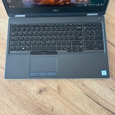 Мобільна робоча станція Dell Precision 7540 / 15.6" (3840x2160) IPS / Intel Core i7-9850H (6 (12) ядер по 2.6 - 4.6 GHz) / 32 GB DDR4 / 512 GB SSD / nVidia Quadro RTX 3000, 6 GB GDDR6, 192-bit / WebCam