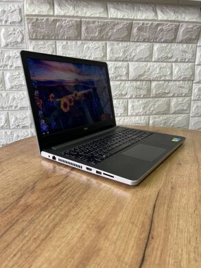 Ноутбук Dell Inspiron 5558 / 15" (1366x768) TN / Intel Core i7-5500U (2 (4) ядра по 2.4 - 3.0 GHz) / 8 GB DDR3 / 240 GB SSD / nVidia GeForce 920M, 4 GB DDR3, 64-bit / WebCam