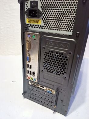 Комплект ПК: LogicPover Tower / AMD Athlon II X4 631 (4 ядра по 2.6 GHz) / 8 GB DDR3 / 120 GB SSD NEW + 250 GB HDD / nVidia GeForce GT 640, 2 GB DDR3, 128-bit + Монитор Samsung SyncMaster 970P / 19" (1280x1024) TN / 1x DVI