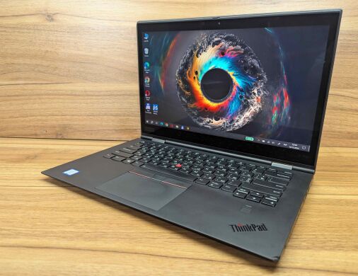 Ноутбук-трансформер Б-класс Lenovo ThinkPad x1 Carbon 3rd / 14" (1920x1080) IPS Touch / Intel Core i7-8550U (4 (8) ядра по 1.8 - 4.0 GHz) / 8 GB DDR3 / 512 GB SSD / Intel UHD Graphics 620 / WebCam / TouchID / Windows 10 Ноутбук-трансформер Б-класс Lenovo ThinkPad x1 Carbon 3rd / 14" (1920x1080) IPS Touch / Intel Core i7-8550U (4 (8) ядра по 1.8 - 4.0 GHz) / 8 GB DDR3 / 512 GB SSD / Intel UHD Graphics 620 / WebCam / TouchID / Windows 10