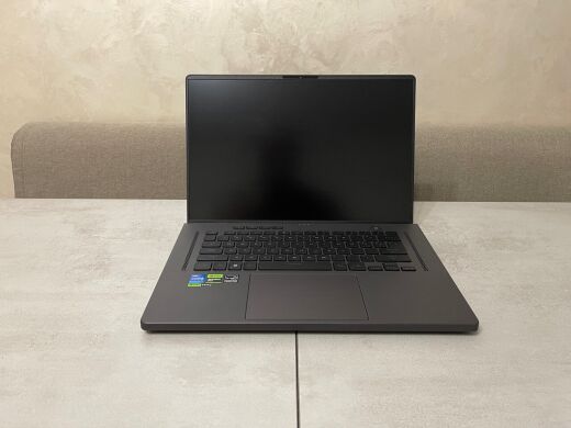 Игровой ноутбук Asus ROG Zephyrus G16 GU603 / 15.6" (1920x1080) IPS / Intel Core i7-13620H (10 (16) ядер по 3.6 - 4.9 GHz) / 16 GB DDR4 / 512 GB SSD M.2 / nVidia GeForce RTX 4060, 8 GB GDDR6, 128-bit / WebCam
