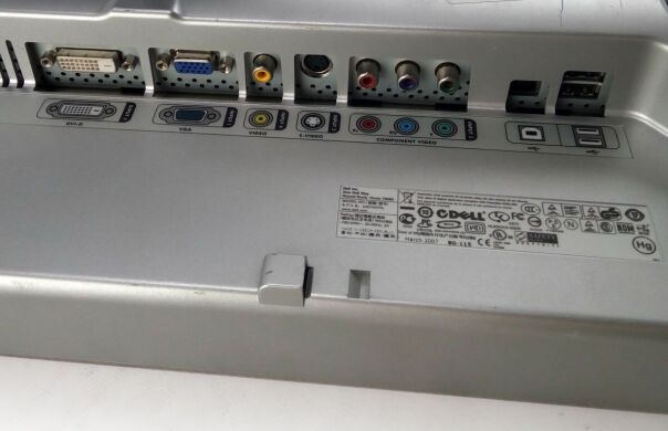 Монитор Dell 2407WFPb / 24" (1920x1200) TN / VGA, DVI, USB-Hub / VESA 100x100 / Кабель питания