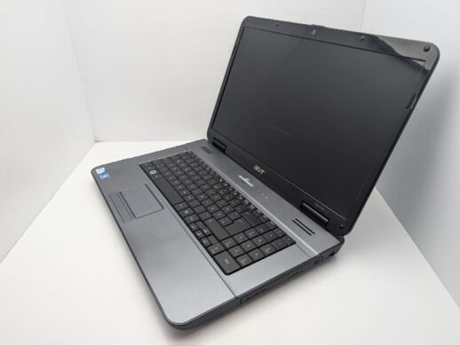Ноутбук Acer Aspire 7715Z / 17.3" (1600x900) TN / Intel Pentium T4500 (2 ядра по 2.3 GHz) / 4 GB DDR3 / 250 GB HDD / Intel Graphics / WebCam / DVD-ROM / АКБ не держит