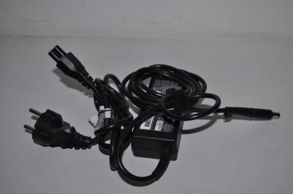 Неттоп HP 260 G3 Desktop Mini PC USFF / Intel Core i3-7130U (2 (4) ядра по 2.7 GHz) / 8 GB DDR4 / 240 GB SSD M.2 / Intel HD Graphics 620 / Wi-Fi / Блок живлення Неттоп HP 260 G3 Desktop Mini PC USFF / Intel Core i3-7130U (2 (4) ядра по 2.7 GHz) / 8 GB DDR4 / 240 GB SSD M.2 / Intel HD Graphics 620 / Wi-Fi / Блок живлення