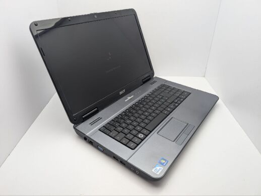 Ноутбук Acer Aspire 7715Z / 17.3" (1600x900) TN / Intel Pentium T4500 (2 ядра по 2.3 GHz) / 4 GB DDR3 / 250 GB HDD / Intel Graphics / WebCam / DVD-ROM / АКБ не держит