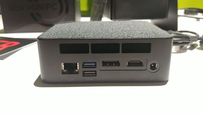 copy_Неттоп Beelink SER5 MAX USFF / AMD Ryzen 7 5800H (8 (16) ядер по 3.2 - 4.4 GHz) / 16 GB DDR4 / 240 GB SSD+1000 GB HDD / AMD Radeon RX Vega 8 Graphics / USB 3.1 / Wi-Fi / Bluetooth / Блок питания в комплекте