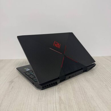 Ігровий ноутбук Б-клас HP Omen 15-dc0051nr / 15.6" (1920x1080) IPS / Intel Core i7-8750H (6 (12) ядра по 2.2 - 4.1 GHz) / 16 GB DDR4 / 256 GB SSD / nVidia GeForce GTX 1060, 6 GB GDDR5, 192-bit / WebCam