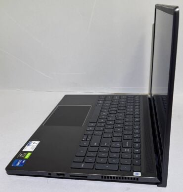 Игровой ноутбук Dell Vostro 7510 / 15.6" (1920x1080) IPS / Intel Core i7-11800H (8 (16) ядер по 2.3 - 4.6 GHz) / 16 GB DDR4 / 512 GB SSD / nVidia GeForce RTX 3050, 4 GB GDDR6, 128-bit / WebCam