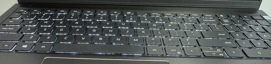 Игровой ноутбук Dell Vostro 7510 / 15.6" (1920x1080) IPS / Intel Core i7-11800H (8 (16) ядер по 2.3 - 4.6 GHz) / 16 GB DDR4 / 512 GB SSD / nVidia GeForce RTX 3050, 4 GB GDDR6, 128-bit / WebCam