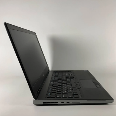 Мобільна робоча станція Dell Precision 7530 / 15.6" (1920x1080) IPS / Intel Core i7-8850H (6 (12) ядра по 2.6 - 4.3 GHz) / 16 GB DDR4 / 256 GB SSD / nVidia Quadro P2000, 4 GB GDDR5, 128-bit / HDMI / WebCam Мобільна робоча станція Dell Precision 7530 / 15.6" (1920x1080) IPS / Intel Core i7-8850H (6 (12) ядра по 2.6 - 4.3 GHz) / 16 GB DDR4 / 256 GB SSD / nVidia Quadro P2000, 4 GB GDDR5, 128-bit / HDMI / WebCam