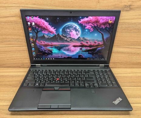 Мобільна робоча станція Lenovo ThinkPad P50 / 15.6" (1920x1080) IPS / Intel Core i7-6820HQ (4 (8) ядра по 2.7 - 3.6 GHz) / 16 GB DDR4 / 512 GB SSD / nVidia Quadro M1000M, 4 GB GDDR5, 128-bit / TouchID / WebCam / Windows 10