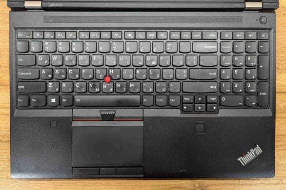 Мобільна робоча станція Lenovo ThinkPad P50 / 15.6" (1920x1080) IPS / Intel Core i7-6820HQ (4 (8) ядра по 2.7 - 3.6 GHz) / 16 GB DDR4 / 512 GB SSD / nVidia Quadro M1000M, 4 GB GDDR5, 128-bit / TouchID / WebCam / Windows 10