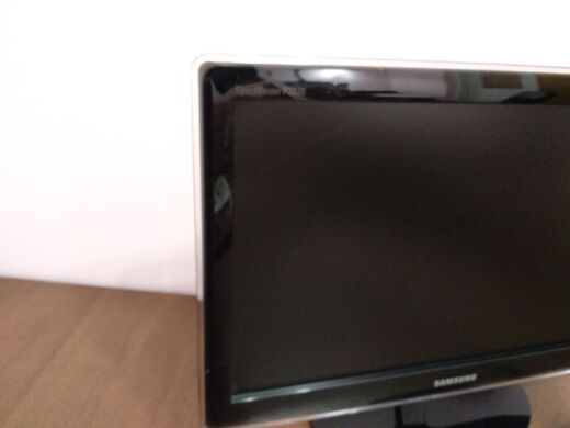 Монітор Б-клас Samsung SyncMaster P2270 / 22" (1920x1080) TN+film / DVI