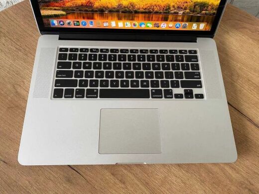 Ноутбук Apple MacBook Pro 15 A1398 / 15.4" (2880x1800) IPS / Intel Core i7-6700TE (4 (8) ядра по 2.4 - 3.4 GHz) / 8 GB DDR3 / 256 GB SSD / nVidia GeForce GT 650M, 1 GB DDR3, 128-bit / WebCam Ноутбук Apple MacBook Pro 15 A1398 / 15.4" (2880x1800) IPS / Intel Core i7-6700TE (4 (8) ядра по 2.4 - 3.4 GHz) / 8 GB DDR3 / 256 GB SSD / nVidia GeForce GT 650M, 1 GB DDR3, 128-bit / WebCam