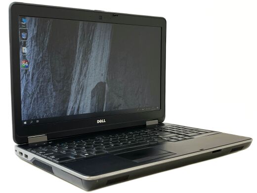 Ноутбук Б-класс Dell Latitude E6540 / 15.6" (1366x768) TN / Intel Core i5-4310M (2 (4) ядра по 2.7 - 3.4 GHz) / 4 GB DDR3 / 500 GB HDD / Intel HD Graphics 4600 / DVD / Webcam