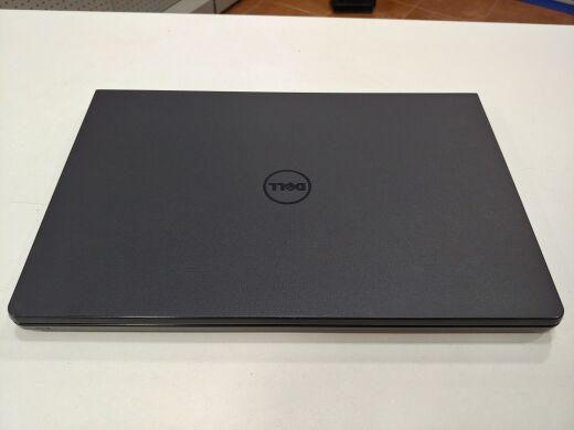 Ноутбук Dell Inspiron 15 5566 / 15.6" (1366x768) TN LED / Intel Core i5-7200U (2 (4) ядра по 2.5 - 3.1 GHz) / 8 GB DDR4 / 256 GB SSD / WebCam / DVD-RW / USB 3.0 / HDMI Ноутбук Dell Inspiron 15 5566 / 15.6" (1366x768) TN LED / Intel Core i5-7200U (2 (4) ядра по 2.5 - 3.1 GHz) / 8 GB DDR4 / 256 GB SSD / WebCam / DVD-RW / USB 3.0 / HDMI