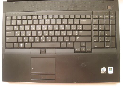 Ноутбук Dell Precision M6400 / 17" (1440x900) TN / Intel Core 2 Extreme X9100 (2 ядра по 3.06 GHz) / 8 GB DDR3 / 128 GB SSD + 320 GB HDD / nVidia Quadro FX 3700M, 1GB GDDR3, 256-bit / WebCam