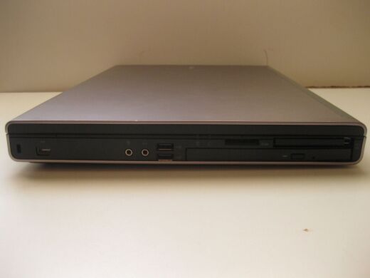 Ноутбук Dell Precision M6400 / 17" (1440x900) TN / Intel Core 2 Extreme X9100 (2 ядра по 3.06 GHz) / 8 GB DDR3 / 128 GB SSD + 320 GB HDD / nVidia Quadro FX 3700M, 1GB GDDR3, 256-bit / WebCam