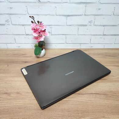 Ноутбук Medion Akoya P6643 / 17.3" (1366x768) TN / Intel Core i5-3230M (2 (4) ядра по 2.6 - 3.2 GHz) / 8 GB DDR3 / 256 GB SSD / nVidia GeForce GT 740M, 2 GB GDDR3, 64-bit / WebCam / DVD-ROM