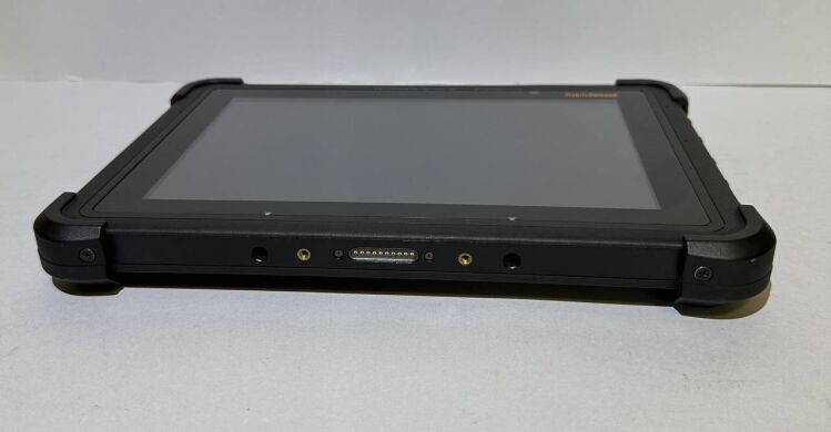 Захищений планшет MobileDemand XTablet T1180 / 10.1" (1920x1200) IPS Touch / Intel Core i5-8200Y (2 (4) ядра по 1.3 - 3.9 GHz) / 8 GB DDR3 / 256 GB SSD / Intel HD Graphics 620 / WebCam