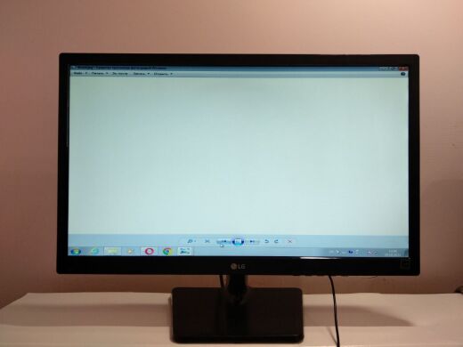 Монитор Б-класс LG 22M38A-B / 21.5" (1920x1080) TN / VGA / VESA 75x75