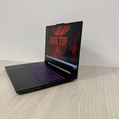 Ігровий ноутбук Б-клас Asus TUF Gaming F15 FX507ZI / 15.6" (1920x1080) IPS / Intel Core i7-12700H (14 (20) ядер по 3.5 - 4.7 GHz) / 16 GB DDR5 / 512 GB SSD NVMe / nVidia GeForce RTX 4070, 8 GB GDDR6, 128-bit / WebCam