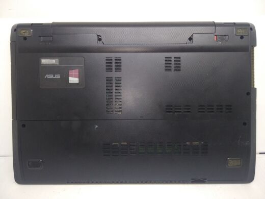 Ноутбук Asus R704V / 17.3" (1600x900) TN / Intel Core i3-3120M (2 (4) ядра по 2.5 GHz) / 6 GB DDR3 / 500 GB HDD / NVIDIA GeForce GT 720M, 2 GB GDDR3, 64-bit / WebCam 