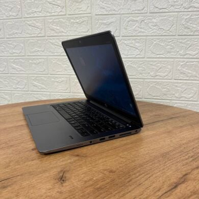 Ультрабук Б-клас HP EliteBook Folio 1040 G2 / 14" (1600x900) TN / Intel Core i5- 5300U (2 (4) ядра по 2.3 - 2.9 GHz) / 8 GB DDR3 / 256 GB SSD / Intel HD Graphics 5500 / WebCam Ультрабук Б-клас HP EliteBook Folio 1040 G2 / 14" (1600x900) TN / Intel Core i5- 5300U (2 (4) ядра по 2.3 - 2.9 GHz) / 8 GB DDR3 / 256 GB SSD / Intel HD Graphics 5500 / WebCam