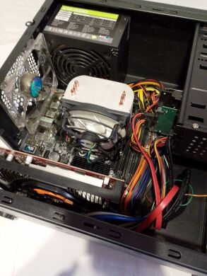 ПК Б-класс DeepColl Tower / AMD FX-6100 (6 ядер по 3.3 - 3.9 GHz) / 8 GB DDR3 / 60 GB SSD + 1000 GB HDD / nVidia GeForce 9800 GT, 512 MB GDDR3, 256-bit